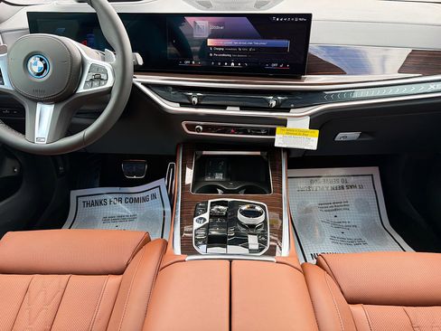 New 2026 BMW X5 xDrive50e w/ Executive Package image 19