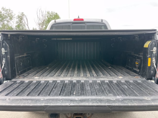 Used 2014 Toyota Tacoma 4x4 Double Cab w/ Limited Package image 32