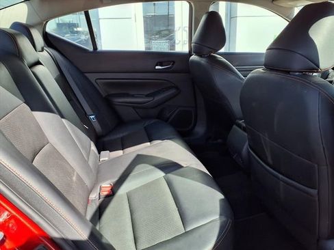 Used 2022 Nissan Altima 2.5 SR image 18