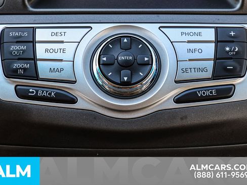 Used 2014 Nissan Murano LE w/ Platinum Edition Package image 31