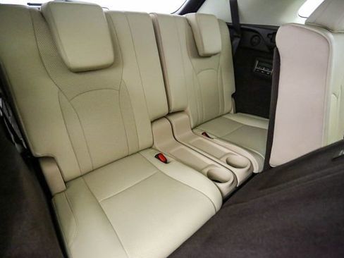 Used 2020 Lexus RX 350L FWD w/ Premium Package image 29