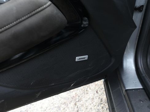 Used 2020 Chevrolet Camaro LT image 16