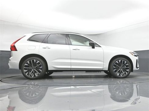 New 2026 Volvo XC60 B5 Ultra w/ Protection Package Premier image 45