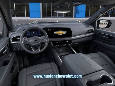 New 2026 Chevrolet Suburban RST w/ Comfort Package AWD/4WD image 15