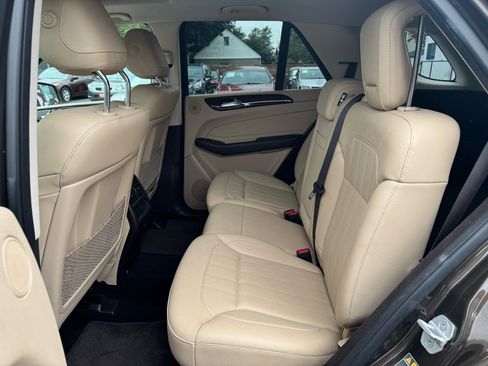 Used 2017 Mercedes-Benz GLE 350 4MATIC image 14