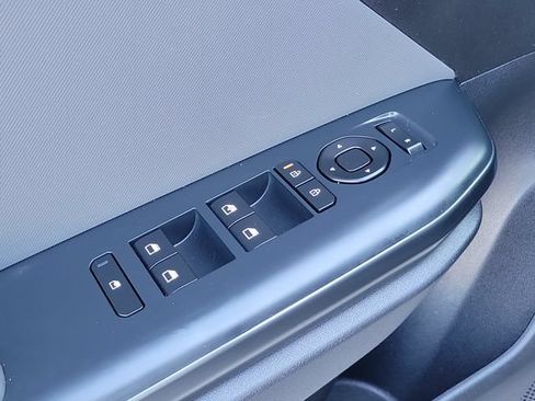 Certified 2025 Kia K4 FWD image 21