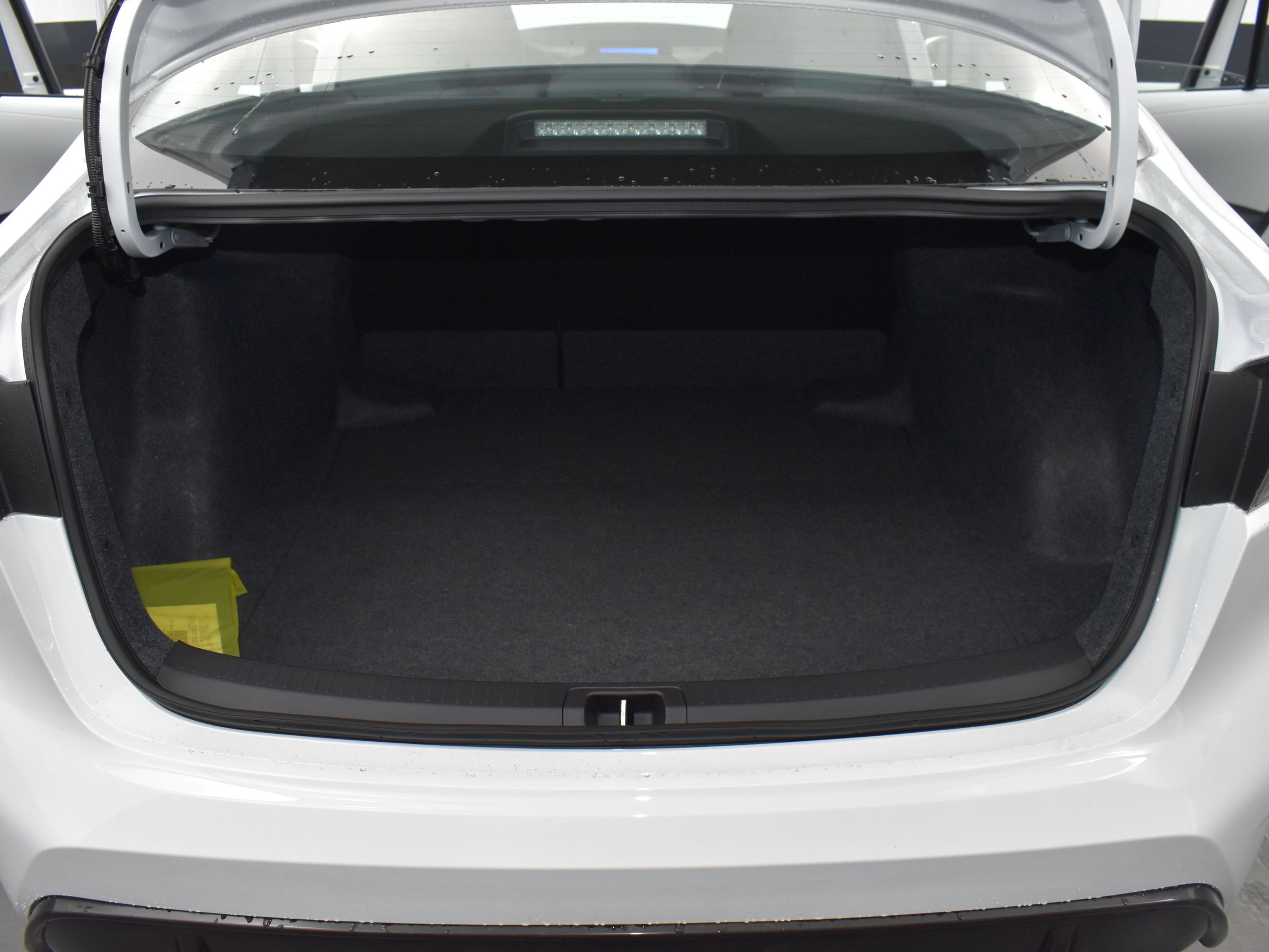 Used 2026 Toyota Corolla SE FWD image 25