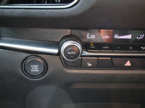 Used 2024 MAZDA CX-30 Carbon image 29