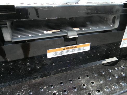 Used 2021 Chevrolet Express 3500 w/ Power Convenience Package RWD image 9