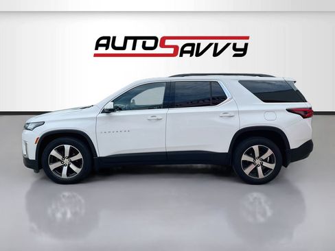 Used 2023 Chevrolet Traverse LT w/ LT Premium Package AWD/4WD image 4
