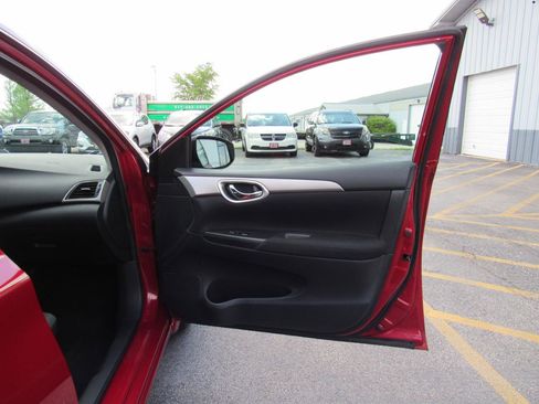 Used 2013 Nissan Sentra S FWD image 22