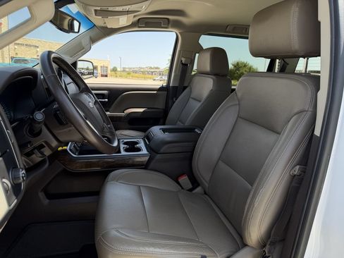 Used 2018 Chevrolet Silverado 1500 LT w/ Texas Edition RWD image 25