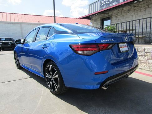Used 2020 Nissan Sentra SR FWD image 3