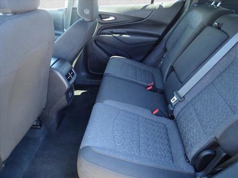 Used 2022 Chevrolet Equinox LT image 10