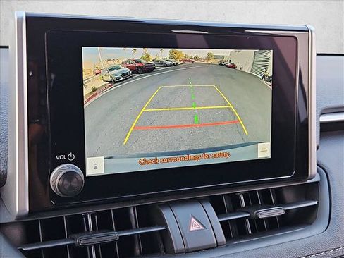 Used 2025 Toyota RAV4 XLE FWD image 13