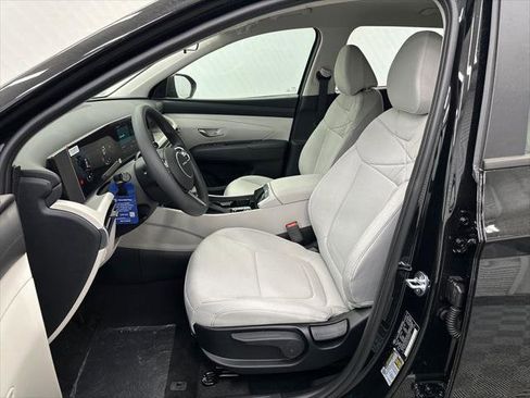 New 2026 Hyundai Tucson SE FWD image 9