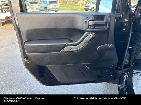 Used 2014 Jeep Wrangler Unlimited Sport image 13