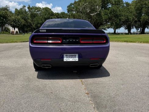 Used 2018 Dodge Challenger SXT w/ Blacktop Package RWD image 4