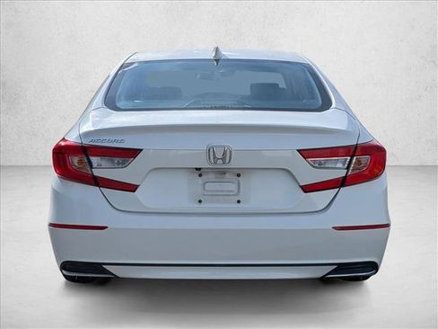 Used 2019 Honda Accord LX image 7