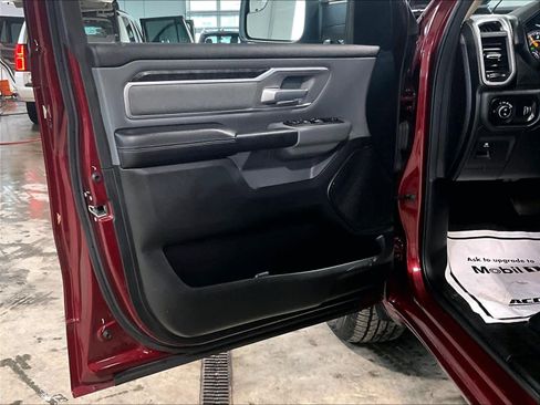 Used 2020 RAM 1500 Big Horn image 9