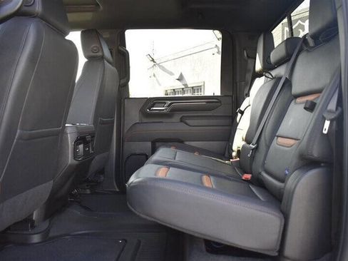 Used 2024 GMC Sierra 3500 AT4 w/ AT4 Preferred Package image 24