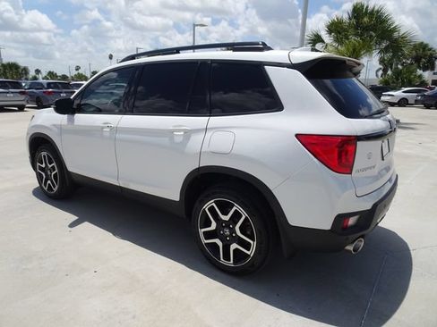 Certified 2023 Honda Passport Elite image 6