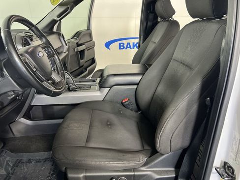Used 2018 Ford F150 XLT w/ Equipment Group 302A Luxury AWD/4WD image 19