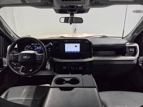 Used 2023 Ford F250 XL w/ FX4 Off-Road Package AWD/4WD image 15