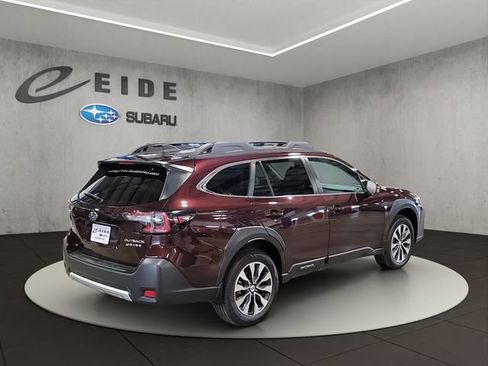 Used 2024 Subaru Outback Limited AWD/4WD image 4