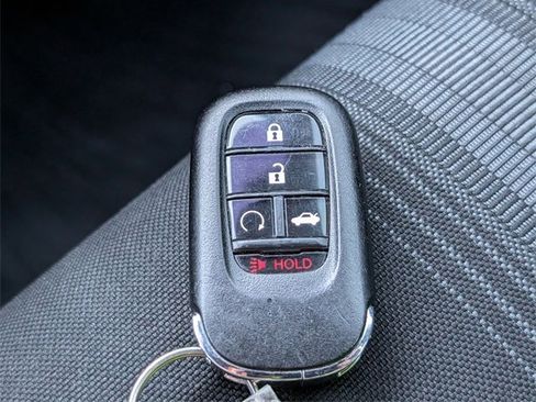 Used 2022 Honda Civic Sport image 25