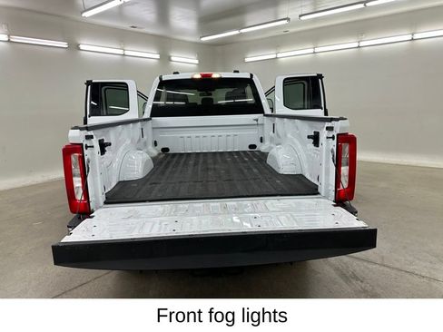 Used 2023 Ford F250 XLT w/ Snow Plow/Camper Package AWD/4WD image 30