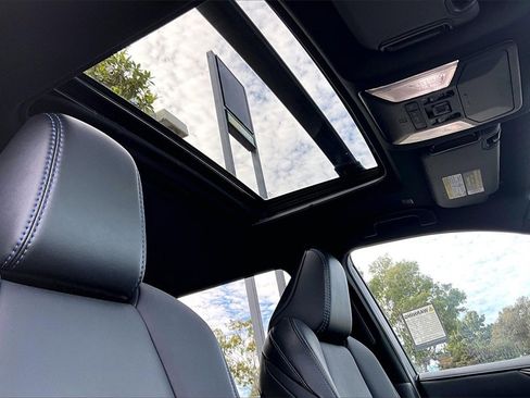 Used 2023 Toyota RAV4 XSE image 15