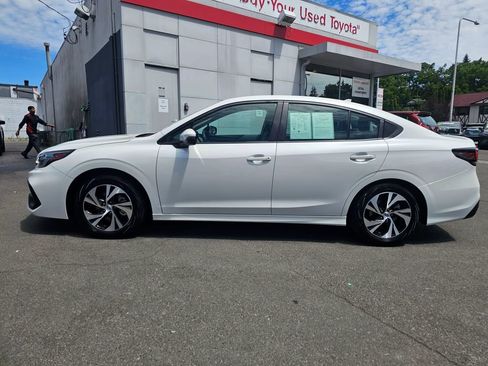 Used 2025 Subaru Legacy Premium AWD/4WD image 4