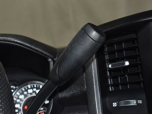 Used 2024 RAM 2500 Tradesman w/ Chrome Appearance Group image 26