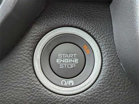 New 2025 RAM 1500 Big Horn image 32