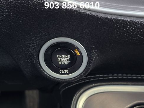 Used 2022 Dodge Challenger GT image 13