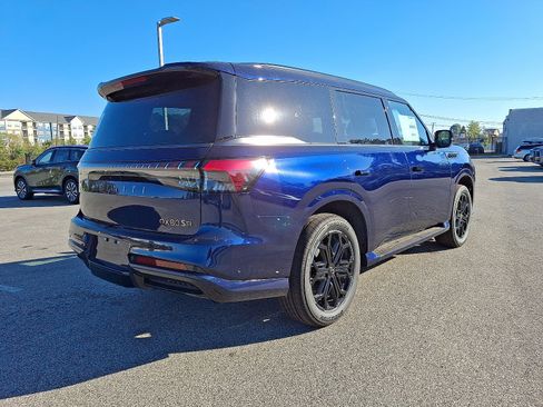 New 2026 INFINITI QX80 4WD image 4