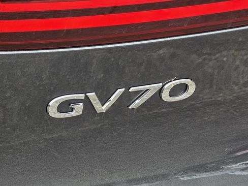 Used 2025 Genesis GV70 2.5T AWD/4WD image 36
