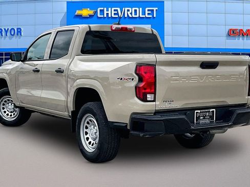 Used 2024 Chevrolet Colorado W/T image 4