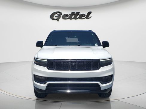 Used 2024 Jeep Grand Wagoneer L Series II w/ Quick Order Packagew 28T AWD/4WD image 2