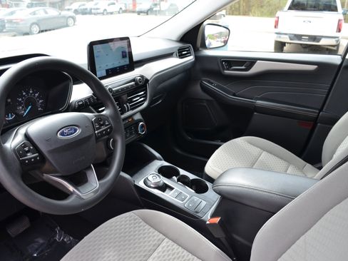 Used 2022 Ford Escape SE AWD/4WD image 14