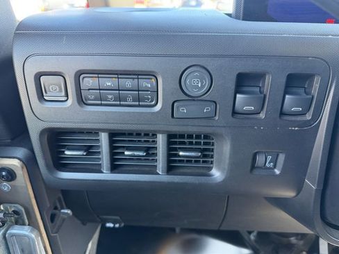 Used 2023 Chevrolet Brightdrop 600 w/ Active Safety Package 2 image 16