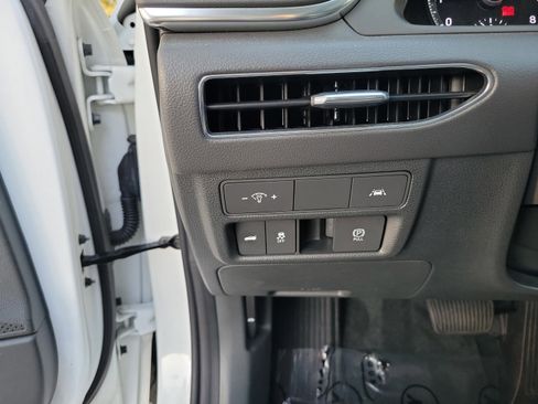 Used 2022 Hyundai Sonata SEL FWD image 8