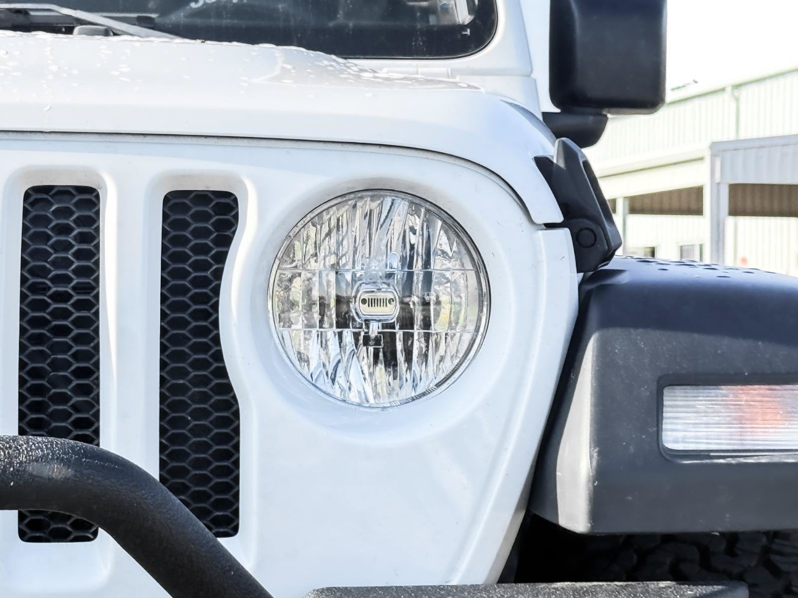Used 2023 Jeep Wrangler Unlimited Sport AWD/4WD image 5
