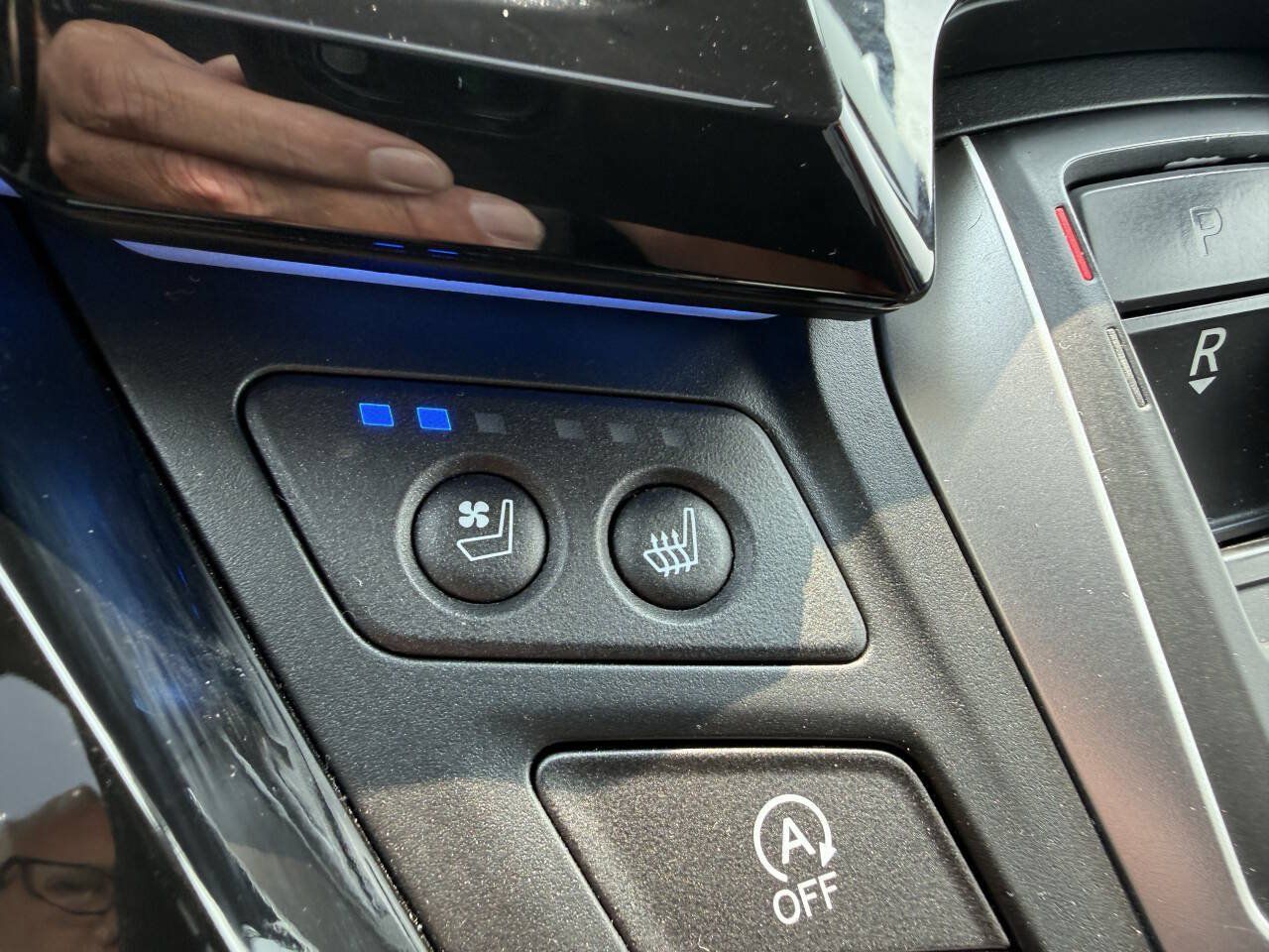 Used 2018 Honda Odyssey Elite image 24