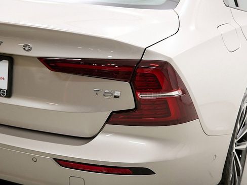 Certified 2025 Volvo S60 T8 Plus w/ Climate Package image 9