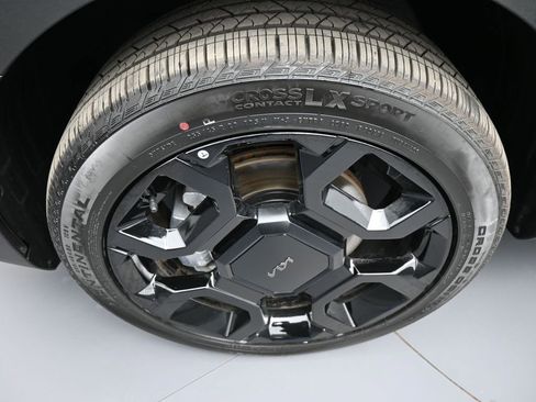 New 2025 Kia Sorento SX image 14