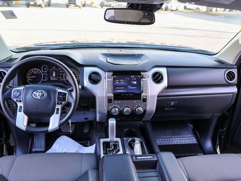 Used 2020 Toyota Tundra SR5 w/ SR5 Upgrade Package image 45