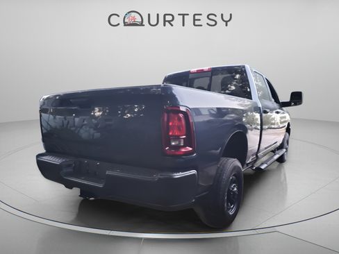 Used 2025 RAM 2500 Tradesman AWD/4WD image 4