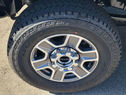 New 2026 Ford F250 Lariat w/ Lariat Ultimate Package image 6